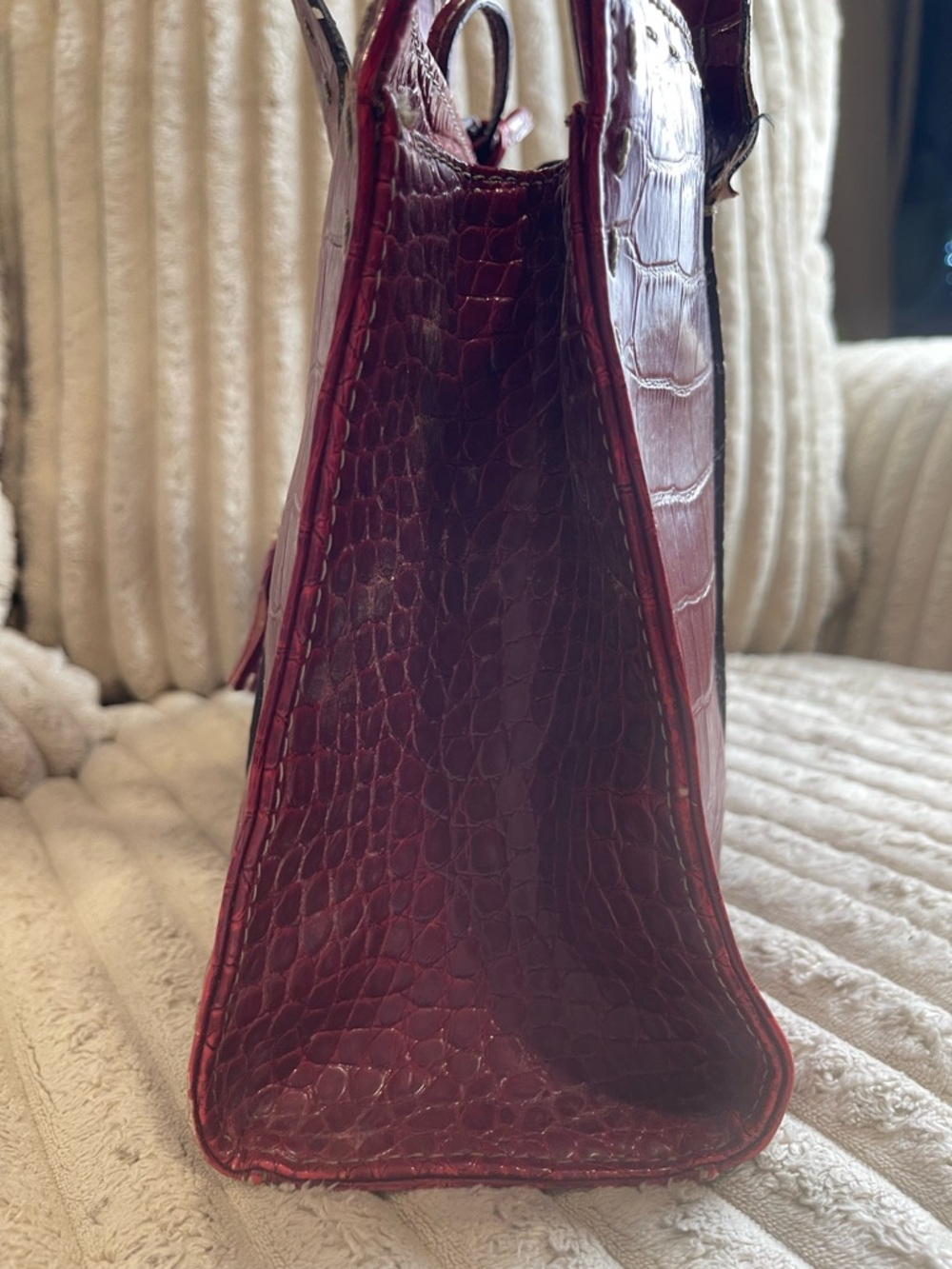 Liz Claiborne Croc-Embossed Tote in Deep Wine - Picture 6 of 9